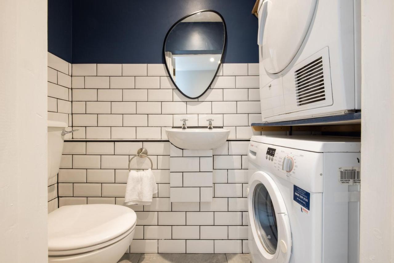 런던 The Paddington Flat - Modern 2Bdr With Patio 아파트 외부 사진