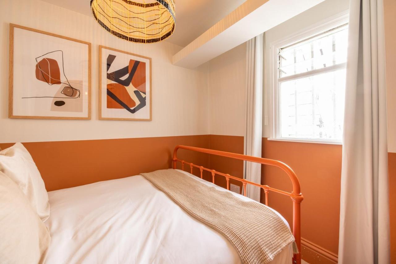 런던 The Paddington Flat - Modern 2Bdr With Patio 아파트 외부 사진