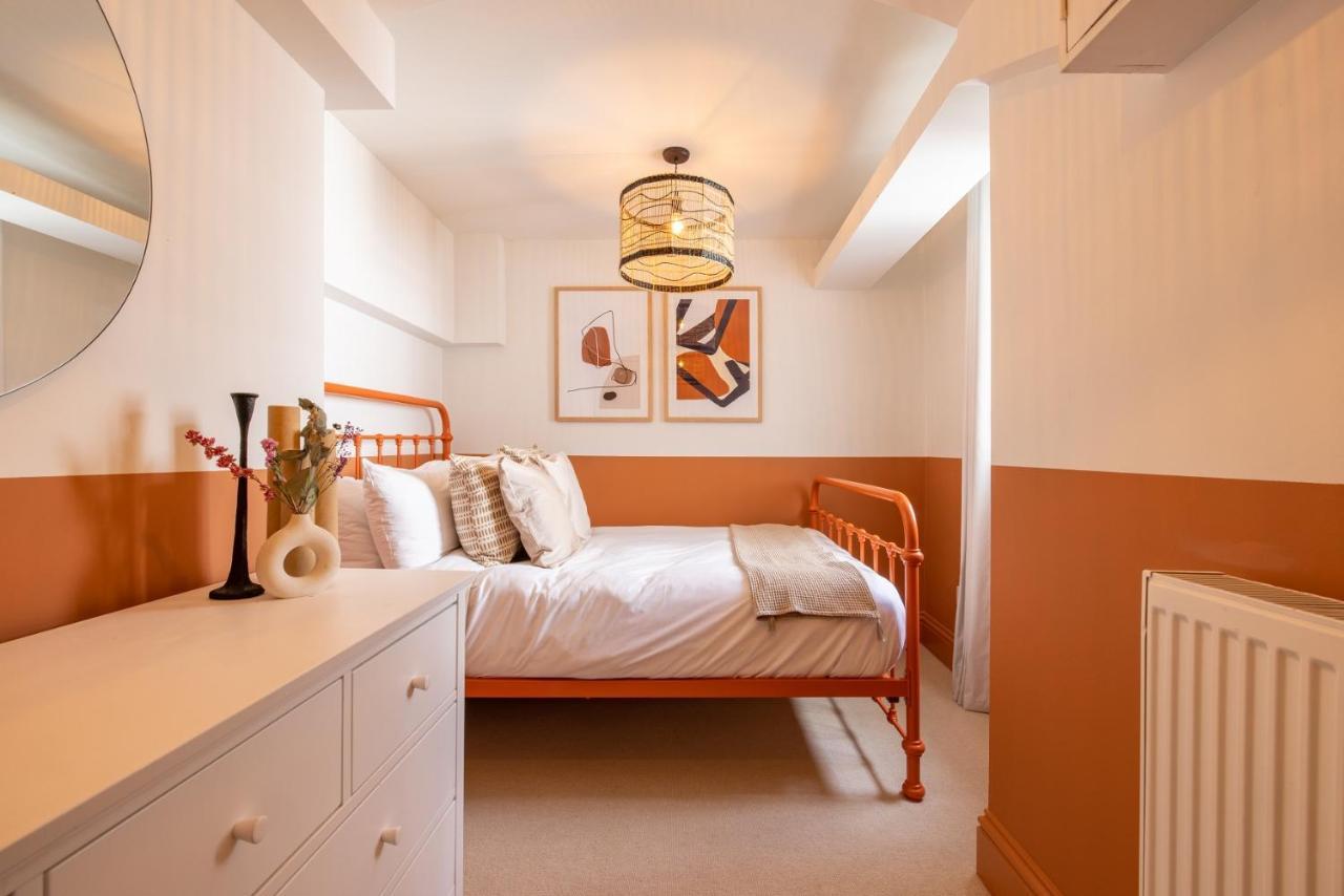 런던 The Paddington Flat - Modern 2Bdr With Patio 아파트 외부 사진
